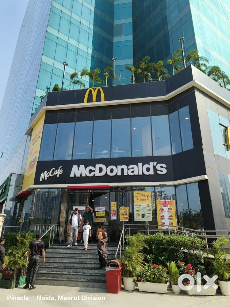 McDonald’s Central Noida Functional