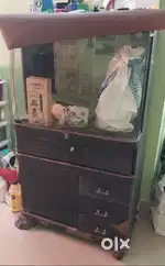 TV Unit with glass and prelam board