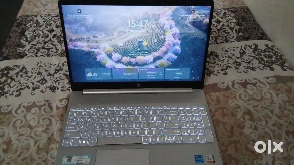 Laptop i 5