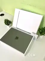 MacBook Air M2 13.6inch 8GB RAM/256GB Space Gray (Warranty)