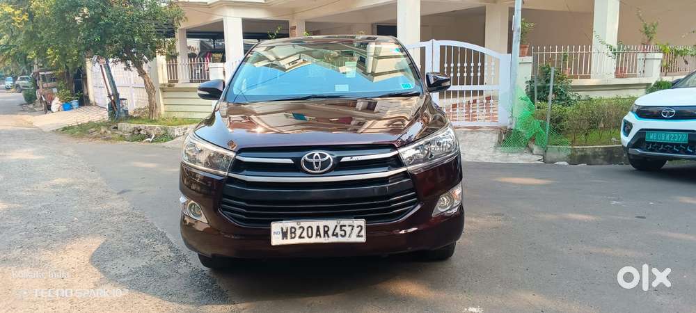 Toyota Innova Crysta 2.4 G MT 8S, 2017, Diesel