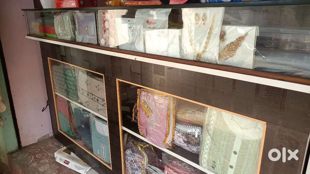 Shop Counter Table with show case