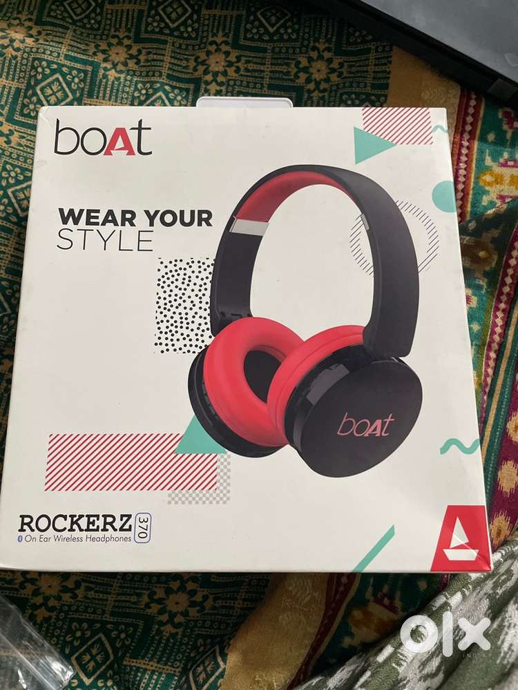 Boat headphone