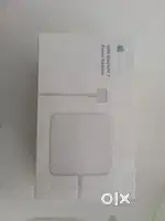 60 w magsafe 2 power adapte( apple macbook pro charger)