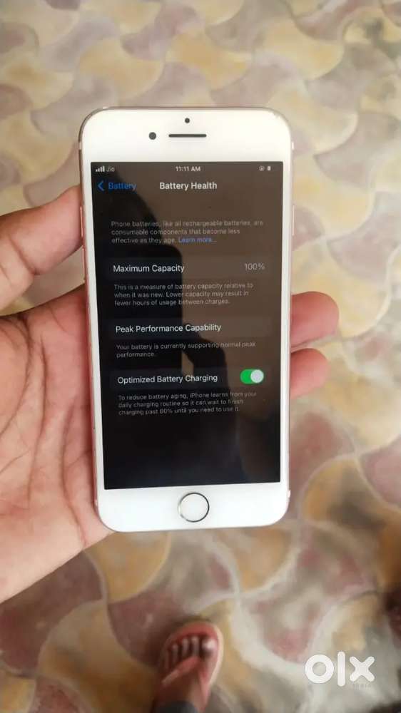 3500 /-   I phone 7s 3-32 new condition