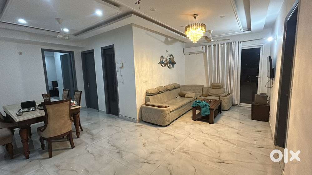 1 room for rent for students