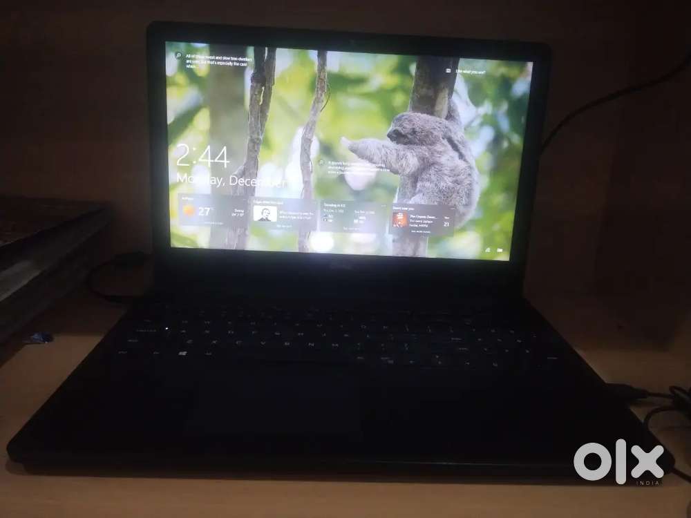 Dell i3 laptop