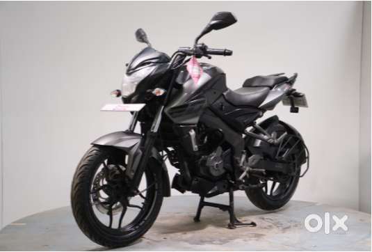 Bajaj Pulsar NS 200 EB0353
