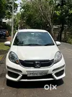 Honda Brio i10 nios swift i20 tiago altroz Maruti suzuki hyundai
