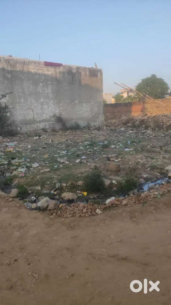 Chandra vardai Mai available hai plot