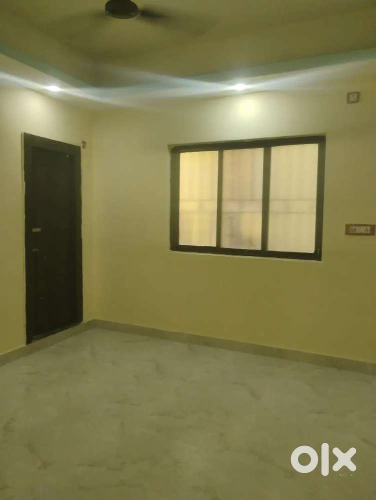 2 BHK apartment flat rent in em Bypass vip nagar