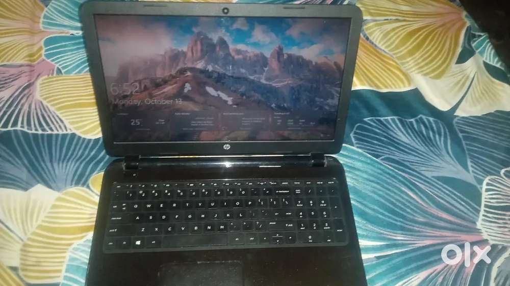 Hp model window 10 pro good condition without any straches