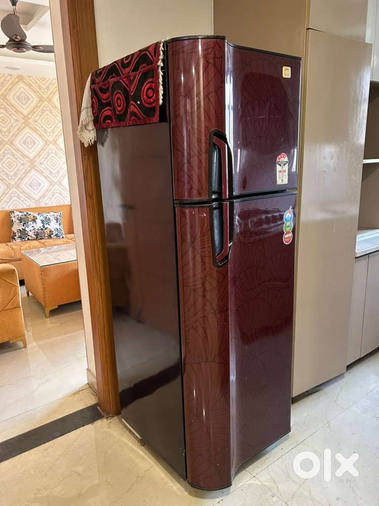 Excellent condition fridge