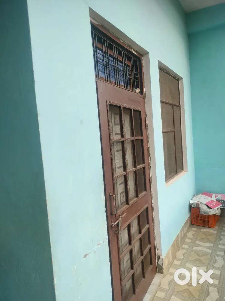 Family n bachlor allowed