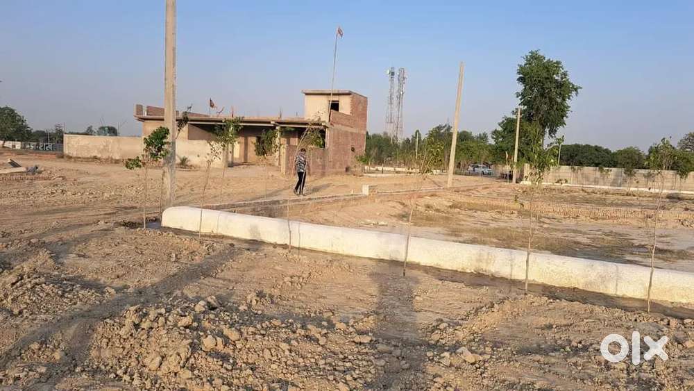 लखनऊ सुल्तानपुर रोड पर गोसाईगंज बाजार वाली साइट पर अप्रूव्ड प्लाट