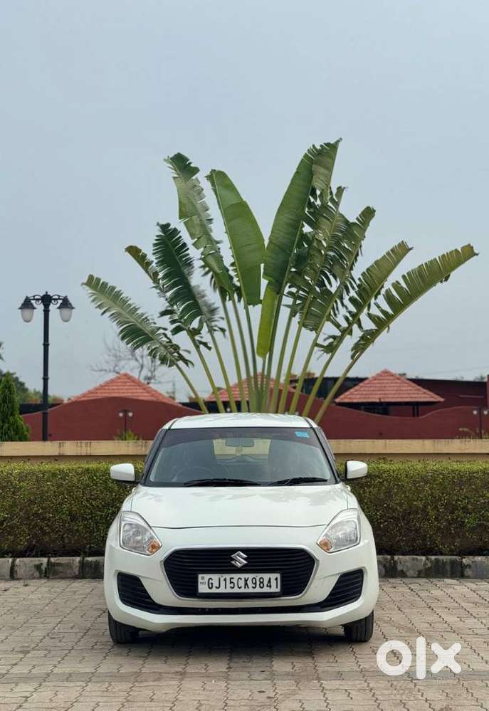 Maruti Suzuki Swift AMT VXI, 2020, Petrol