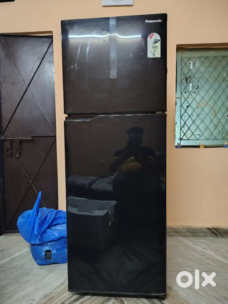 Double door Panasonic Fridge