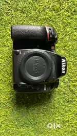 Nikon D 7500