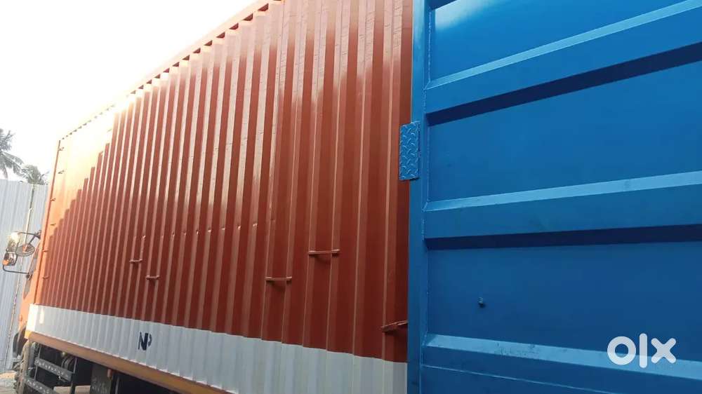 24FT CONTAINER