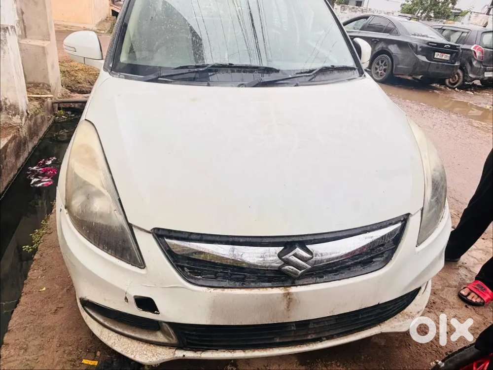 Maruti Suzuki Swift Dzire 2017 Diesel Well Maintained