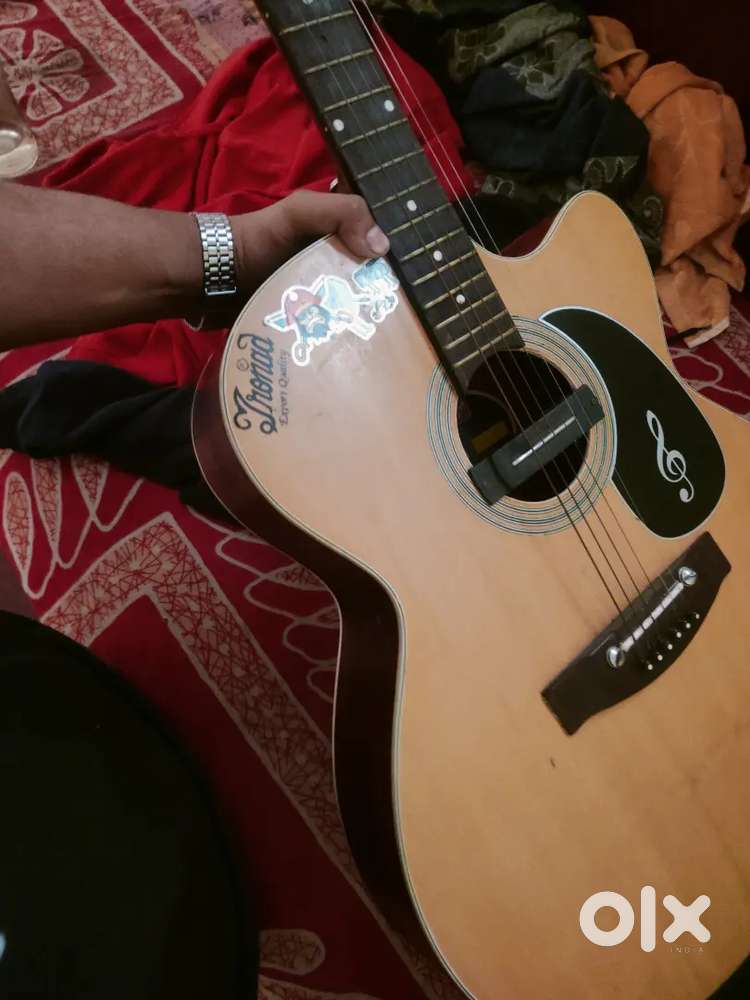 5year old GUITAR (6 string)