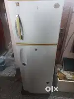 LG refrigerator 320 litre