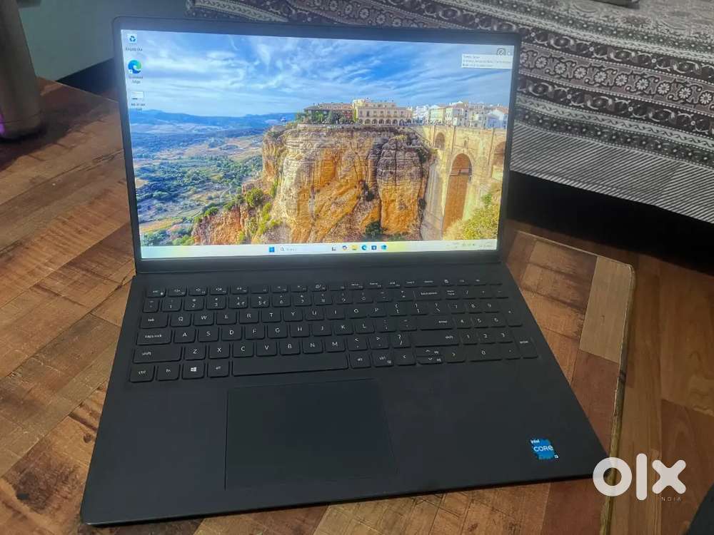 Dell laptop Inspiron
3511

I3 11th gen