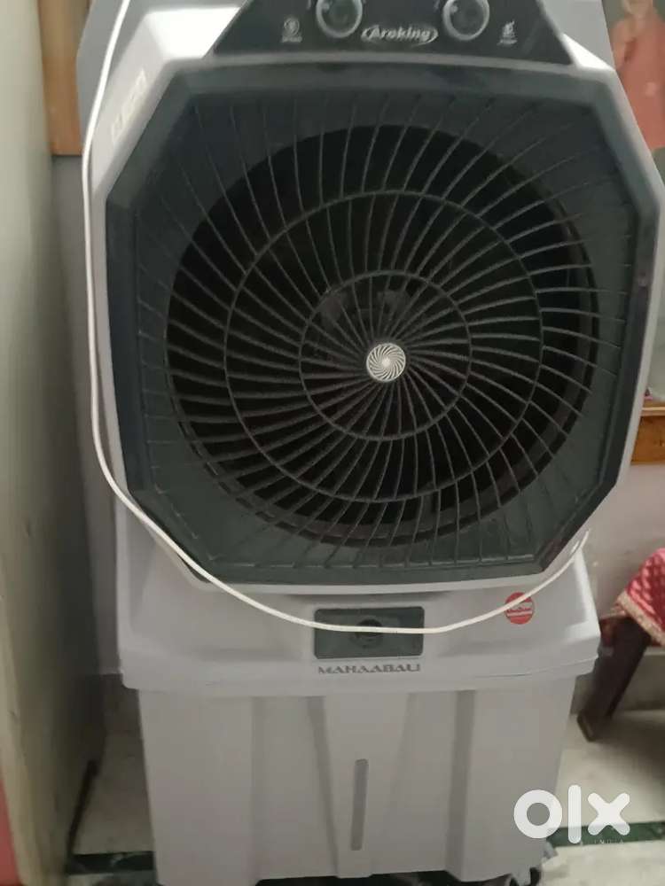 New Brand Cooler 5 month old market price 12000₹