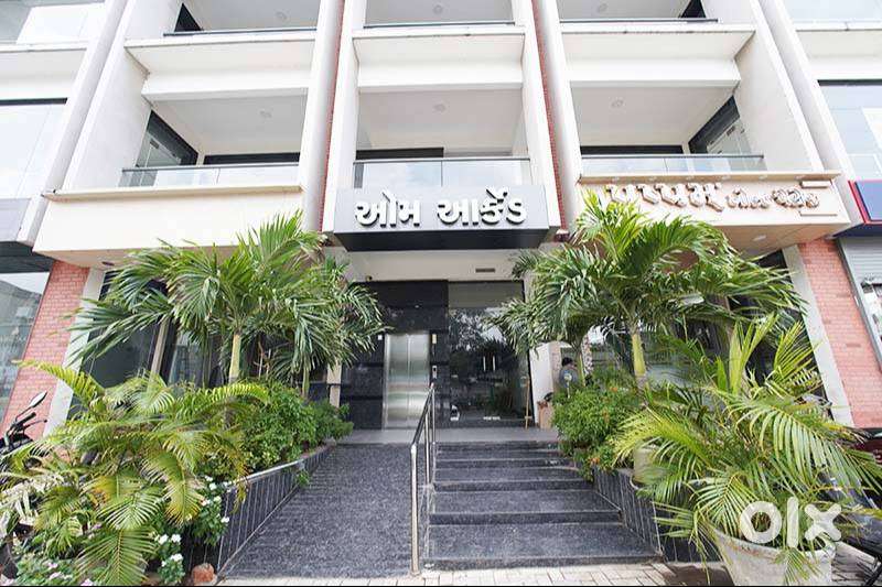 Aum Arcade City Office for Sell in Nava Vadaj