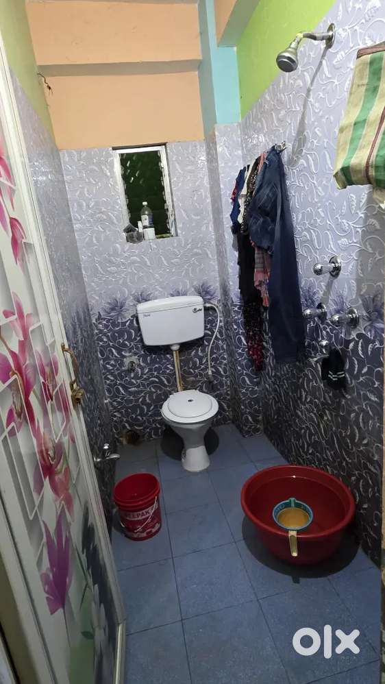 FLAT WITH FOUR WHEELER GARAGE FOR RENT