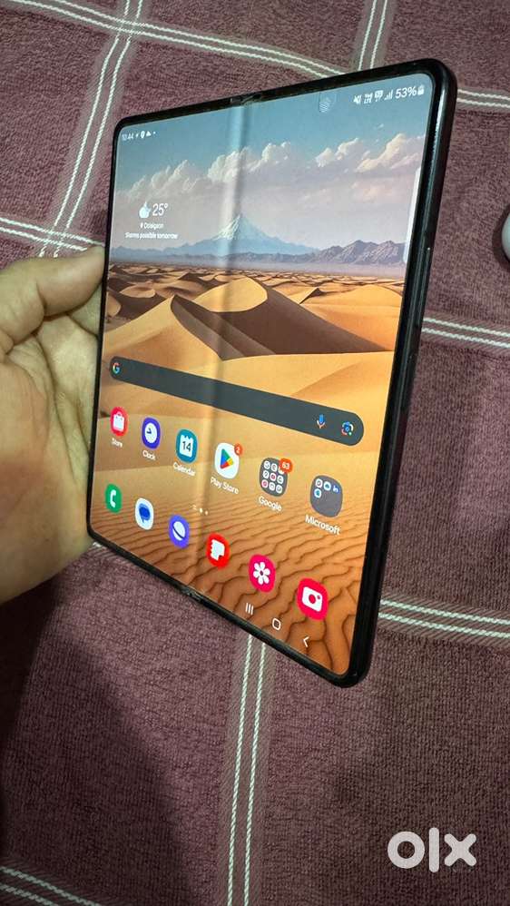 Sell brand new Samsung Galaxy Z fold 5 in excellent condition