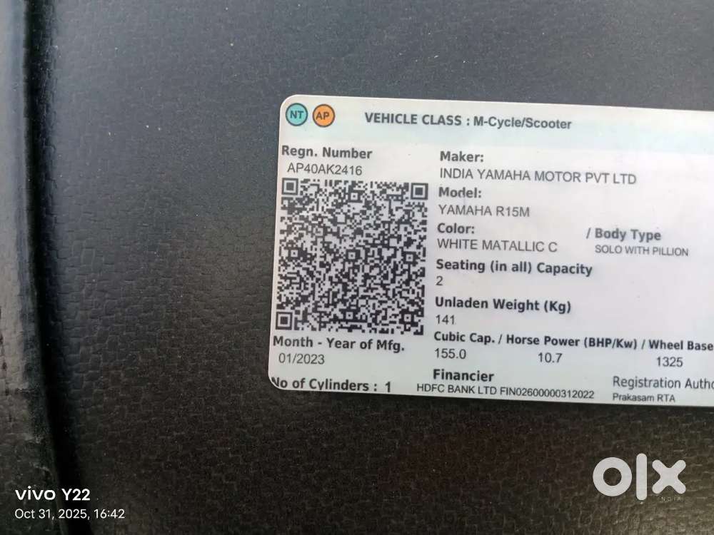 ఫ్యామిలీ వల్ల ఇబ్బందిగా ఉంది దాని కొరకే అమ్ముతున్నాను