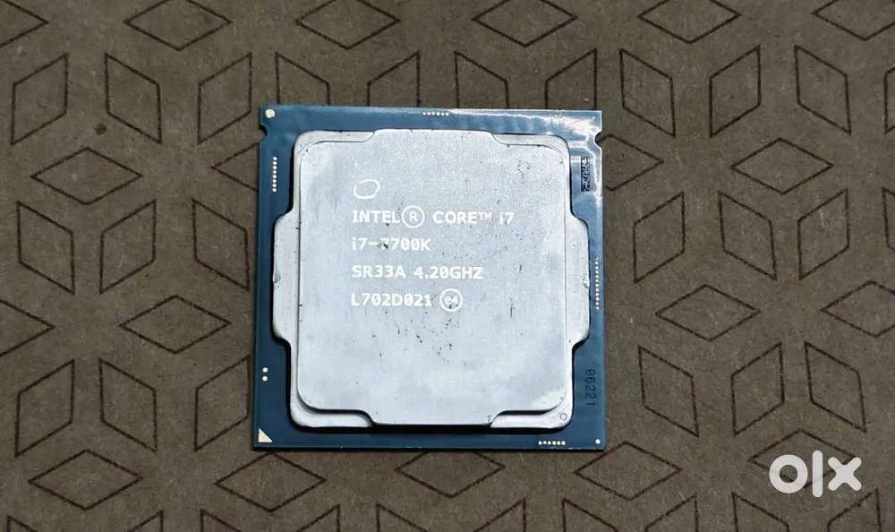 I'm buying old pc processor i3 i5 i7 i9 ram ddr4 or ddr5 ssd nvme buy