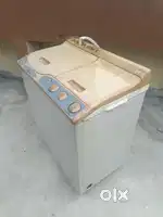 6.8 kg Semi Automatic Washing Machine