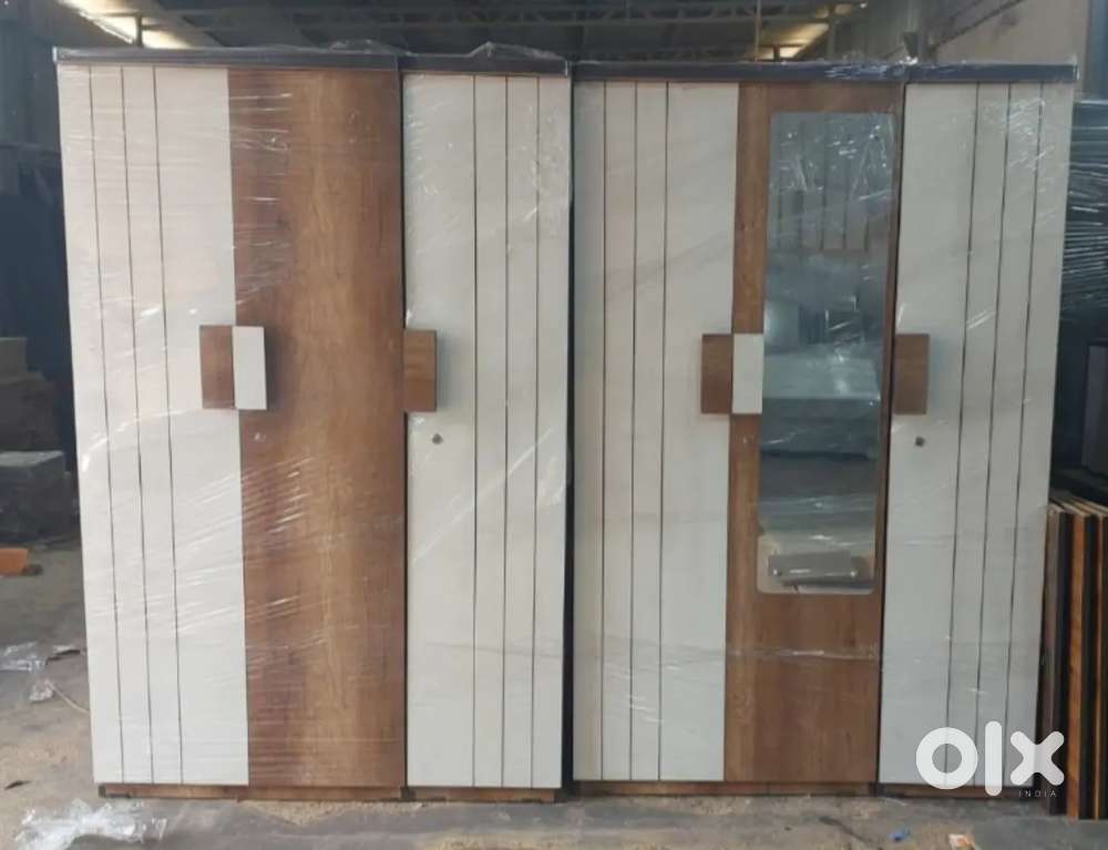 BR Phoenix wholesale furniture