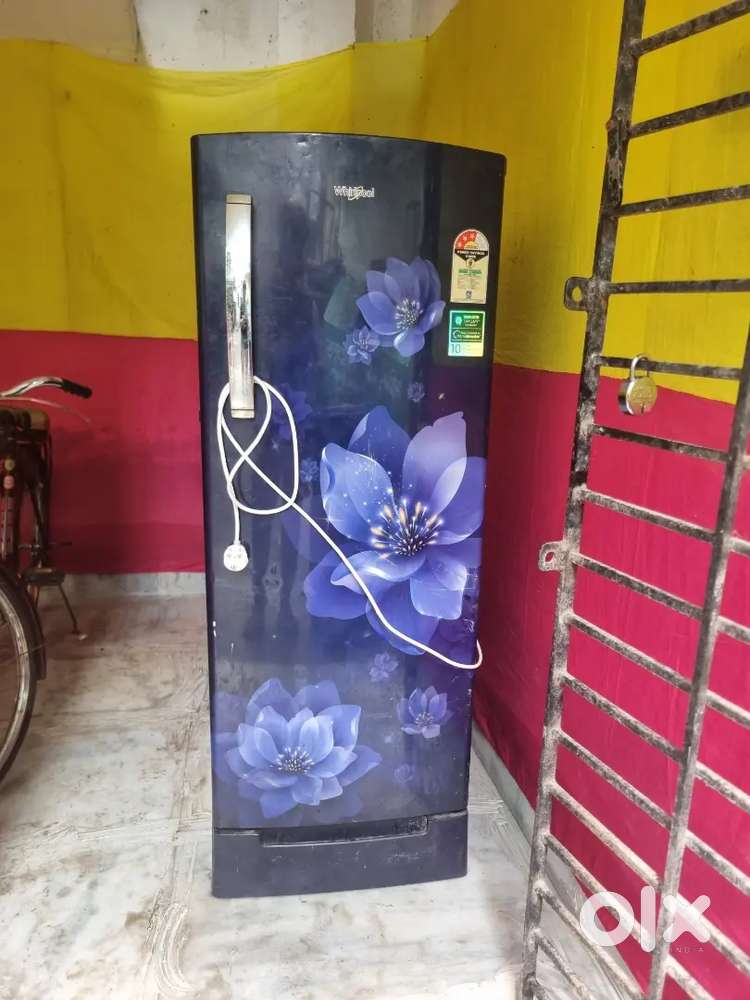 Urgently sale my superb condition refrigerator