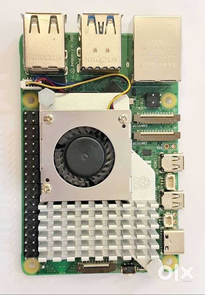 Raspberry Pi 5 (4GB)+Active Cooler+M.2 HAT+SD card (new condition)