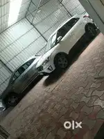 Car washer for car showroom