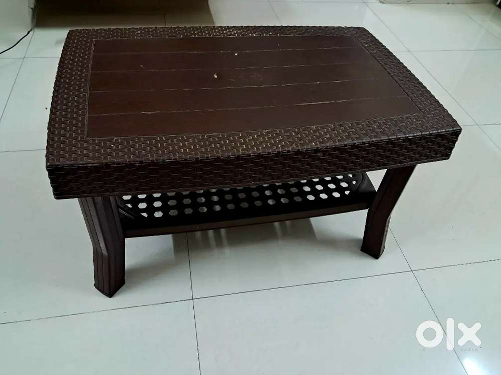 Plastic Dining Table for sale at just Rs.700/-