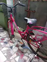 Girls cycle