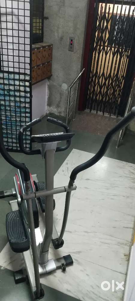 Exercise cycle home gym Elliptical Trainer