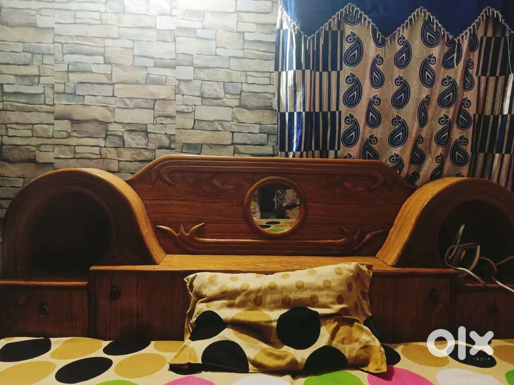 Bed back side