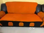 Sofa with 2 chairs