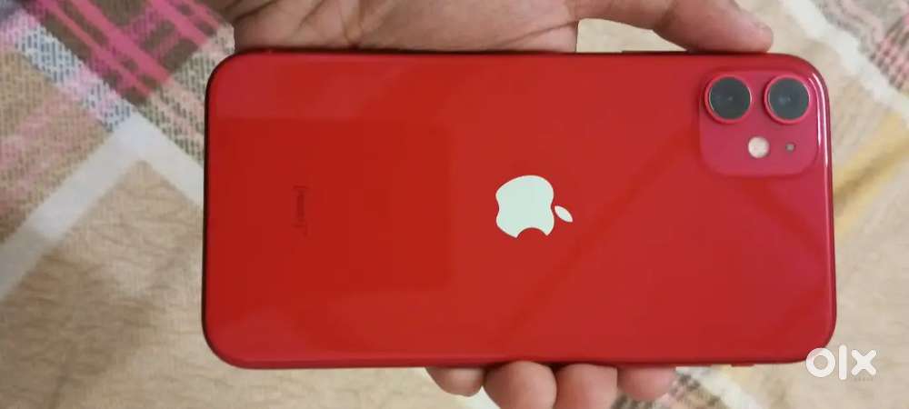 iphone 11 red colour (64 GB)