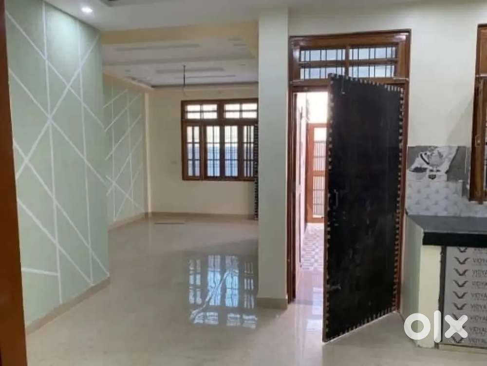 2bhk semi furnish independent singal story makan amity university Lko.