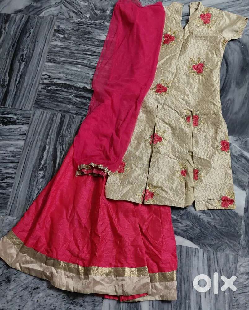 Lehenga kurti dupatta set