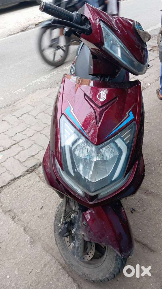 Heavy duty ev scooty