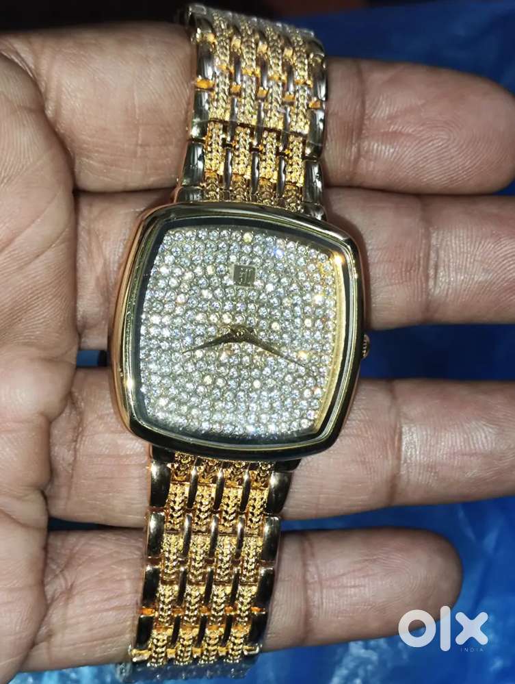 Luxurious premium party wear unisex watch