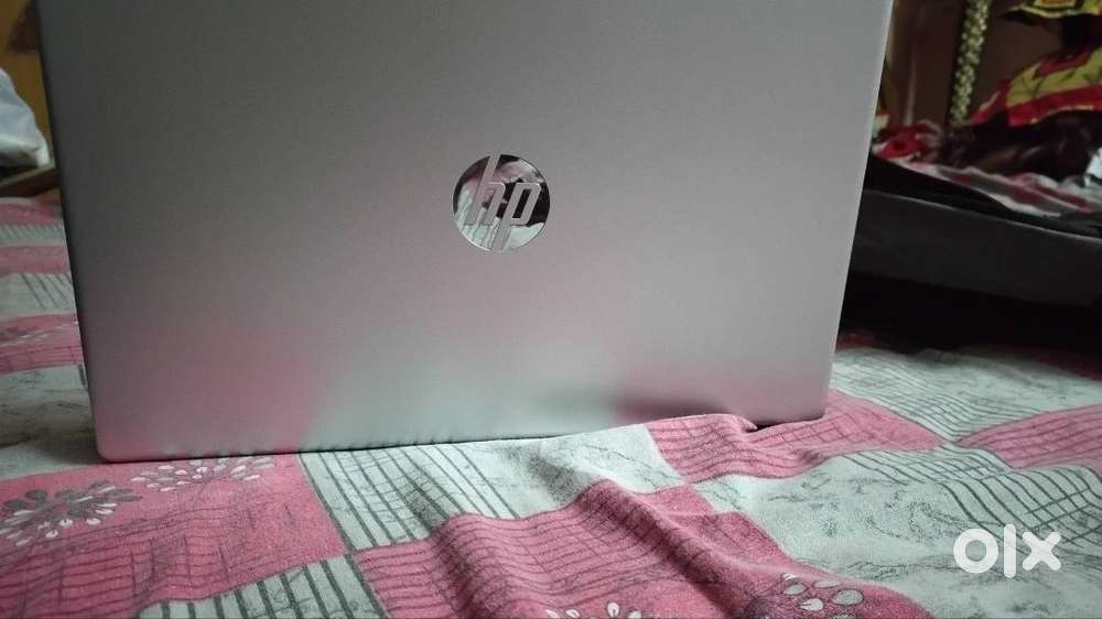 HP 13th Gen i5  8GB RAM  512GB SSD  Like New