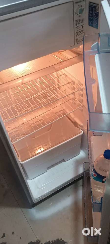 Samsung  single door fridge.